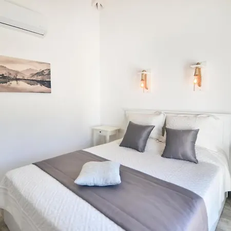 Sleeps 8 Pool Air Con Wifi *